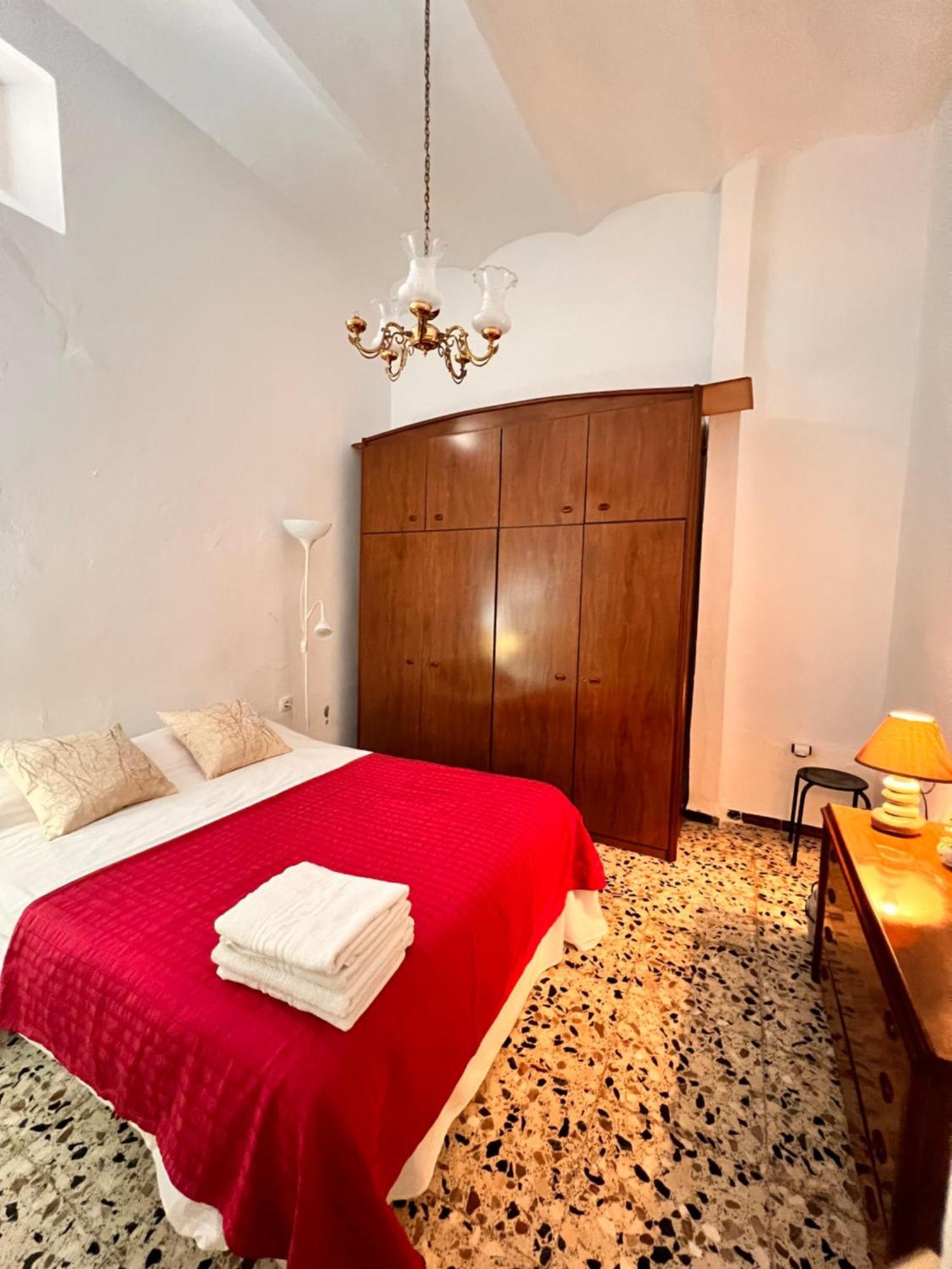 Apartments San Lorenzo Fresh Севілья Екстер'єр фото